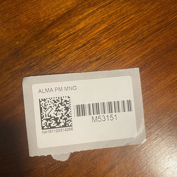 Louis Vuitton Alma PM - Picture 16 of 16